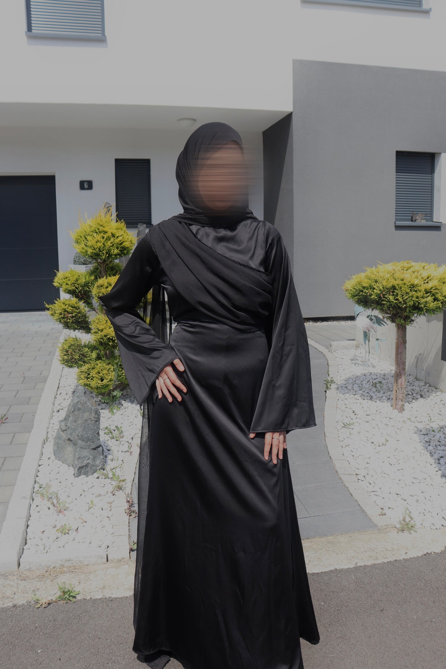 Robe Layali